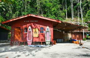 Cove Eco Resort Dive Center
